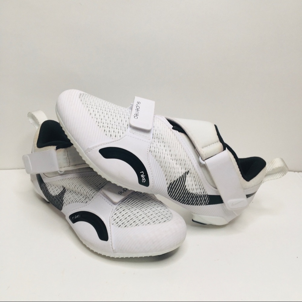 Nike SuperRep Cycle Shoes White Black CW2191-100 Men's Size 6 Women's Size 7.5.
